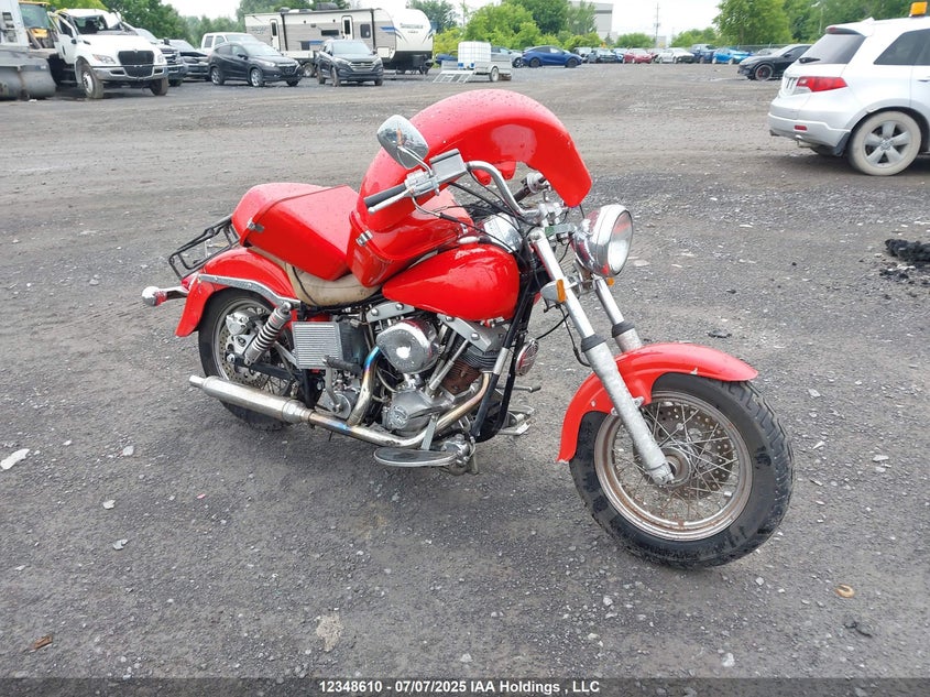 2SAAQM10206180219 2002 Artis Artis auction photo 1