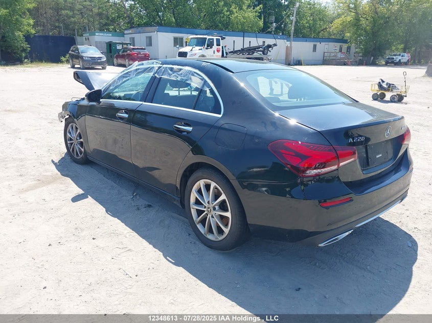 2021 Mercedes-Benz A 220 4Matic VIN: W1K3G4FB7MJ315621 Lot: 12348613