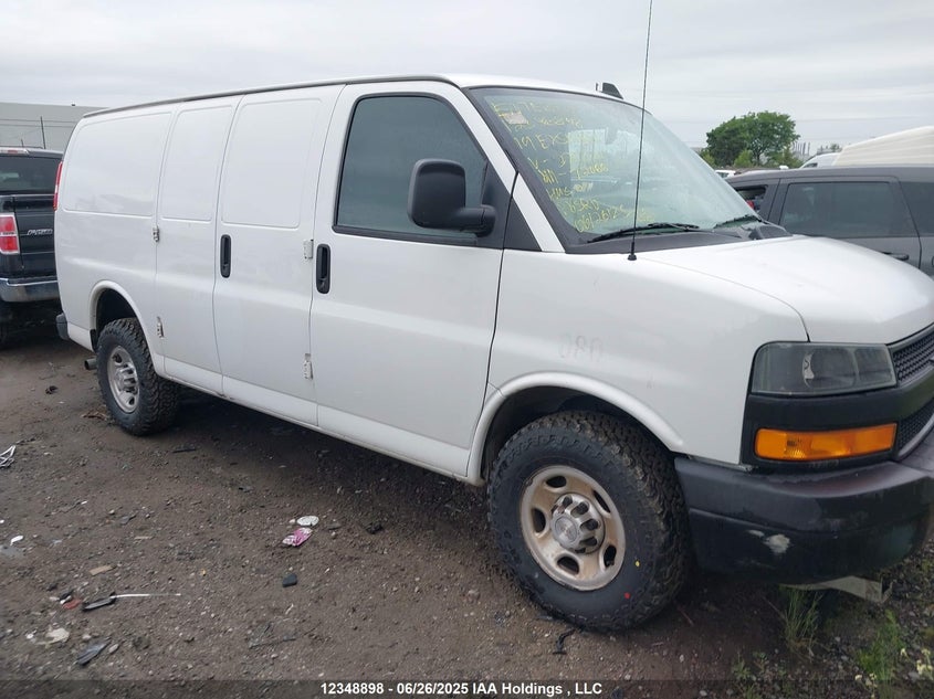 1GCWGAFP2K1372372 2019 Chevrolet Express G2500 auction photo 1