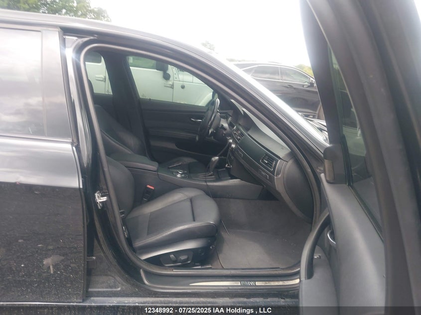 2009 BMW 335 Xi VIN: WBAPL33529A406591 Lot: 12348992