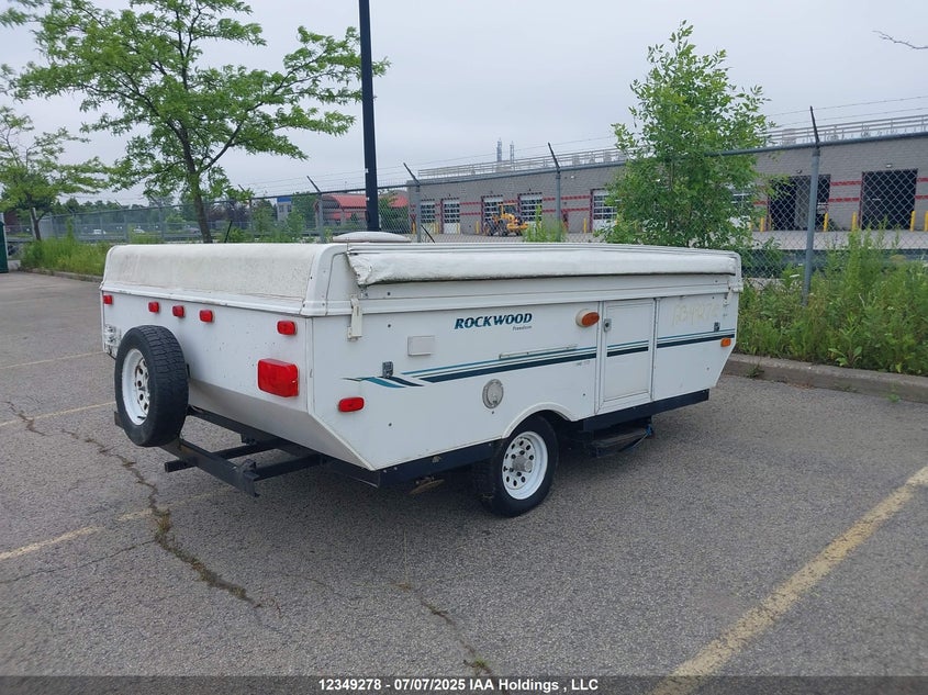 4X4CFM4164V260142 2004   photo no. 4