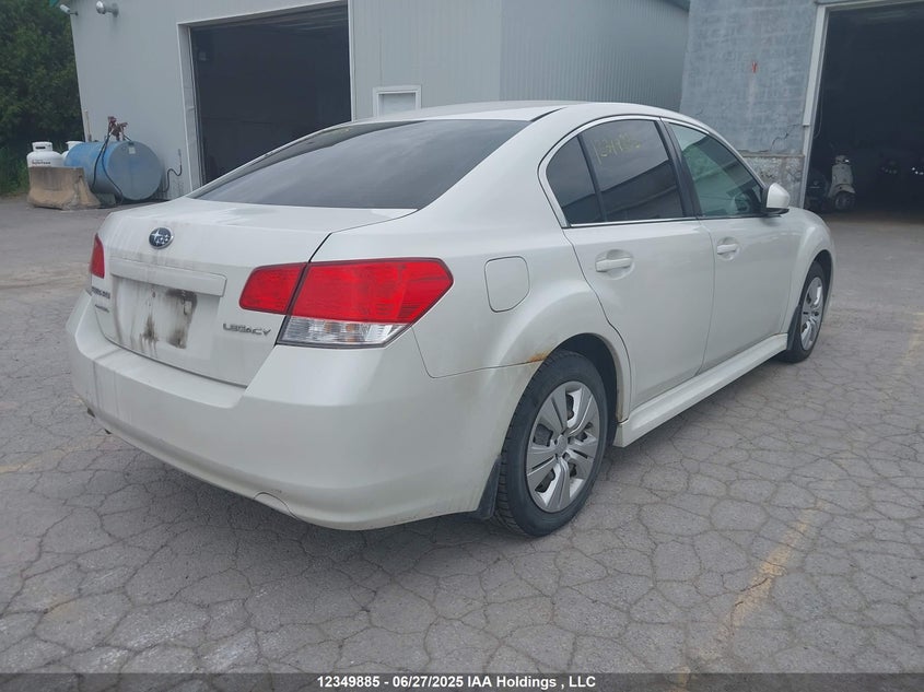 4S3BMGA64B3248066 2011 SUBARU LEGACY photo no. 4