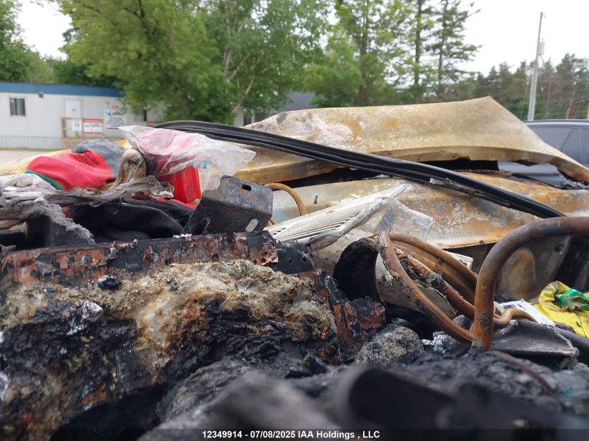 2015 GMC Savana G2500 VIN: 1GTW7FCFXF1126863 Lot: 12349914