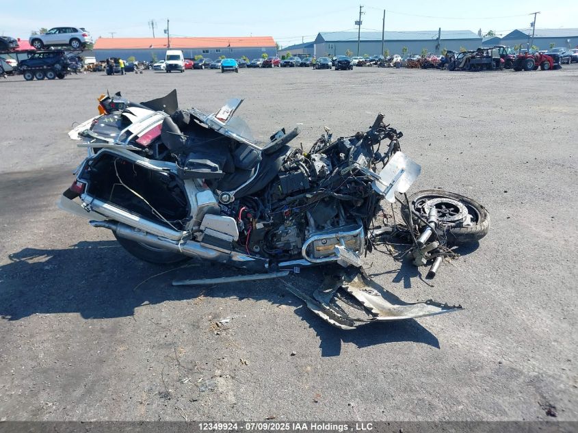 1996 Honda Gl1500 Se VIN: 1HFSC2259TA800546 Lot: 12349924