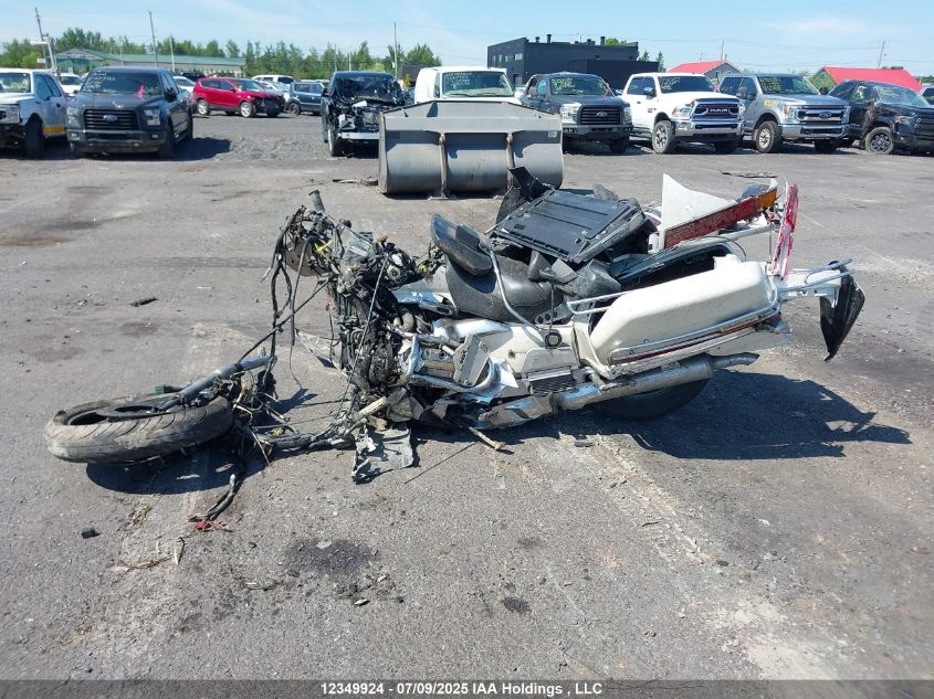 1996 Honda Gl1500 Se VIN: 1HFSC2259TA800546 Lot: 12349924