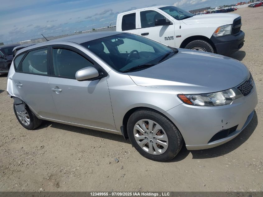 2011 Kia Forte 5-Door VIN: KNAFT5A22B5457152 Lot: 12349955
