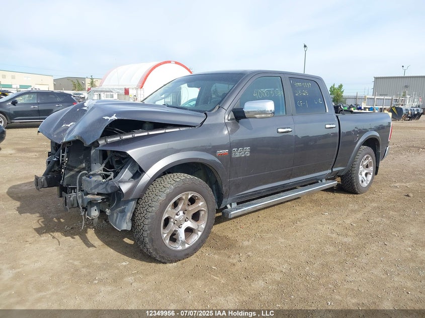 1C6RR7VT4HS672935 2017 RAM 1500 photo no. 2