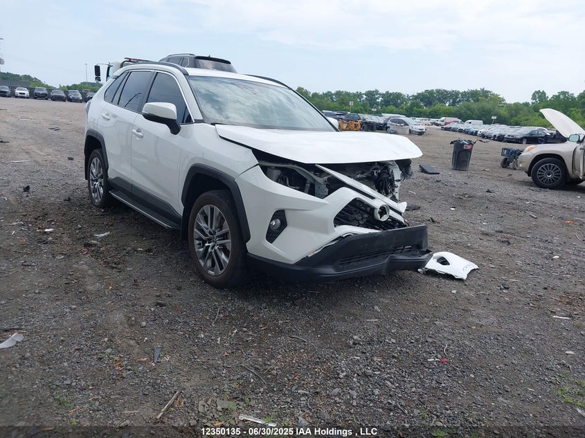 rt ❤︎ 様 2020 TOYOTA RAV 4 RAV4 XLE/XLE PREMIUM | 2T3R1RFV8LC110114