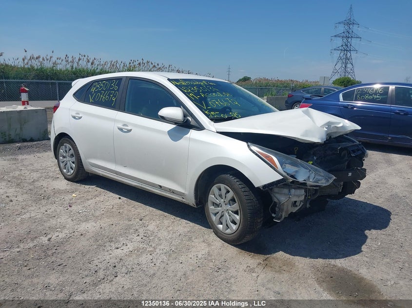 3KPC25A3XKE076672 2019 Hyundai Accent Se/Sel auction photo 1