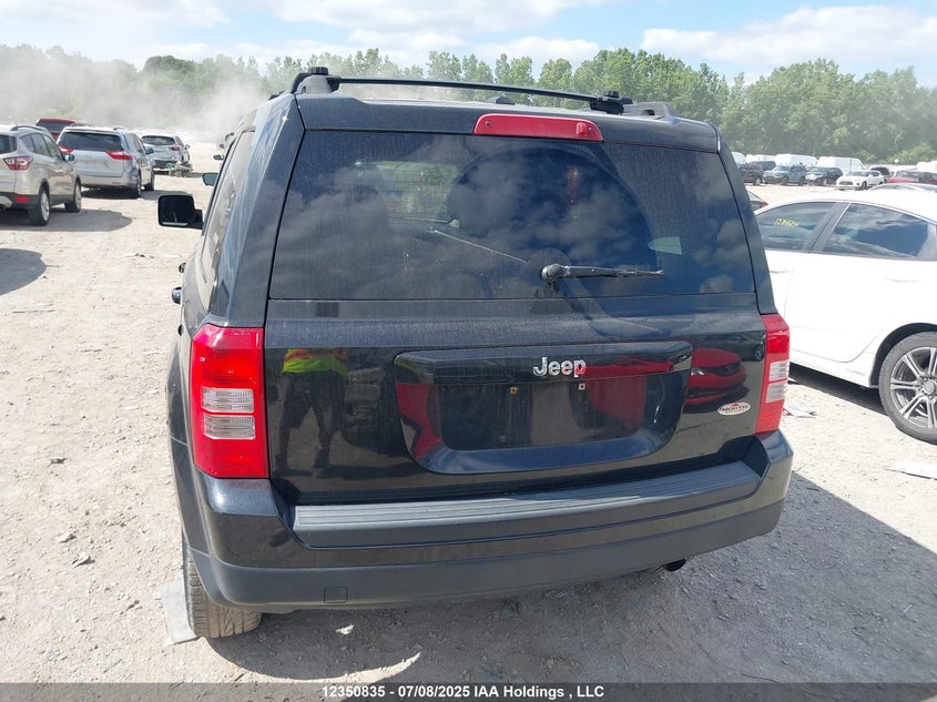1J4NT2GB4BD224748 2011 JEEP LIBERTY (PATRIOT) photo no. 16