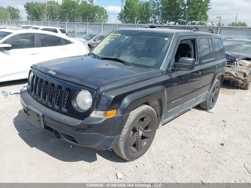 1J4NT2GB4BD224748 2011 JEEP LIBERTY (PATRIOT) photo no. 2