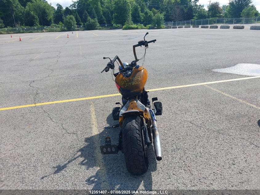 JYAVP11N51A004800 2001 YAMAHA  photo no. 6