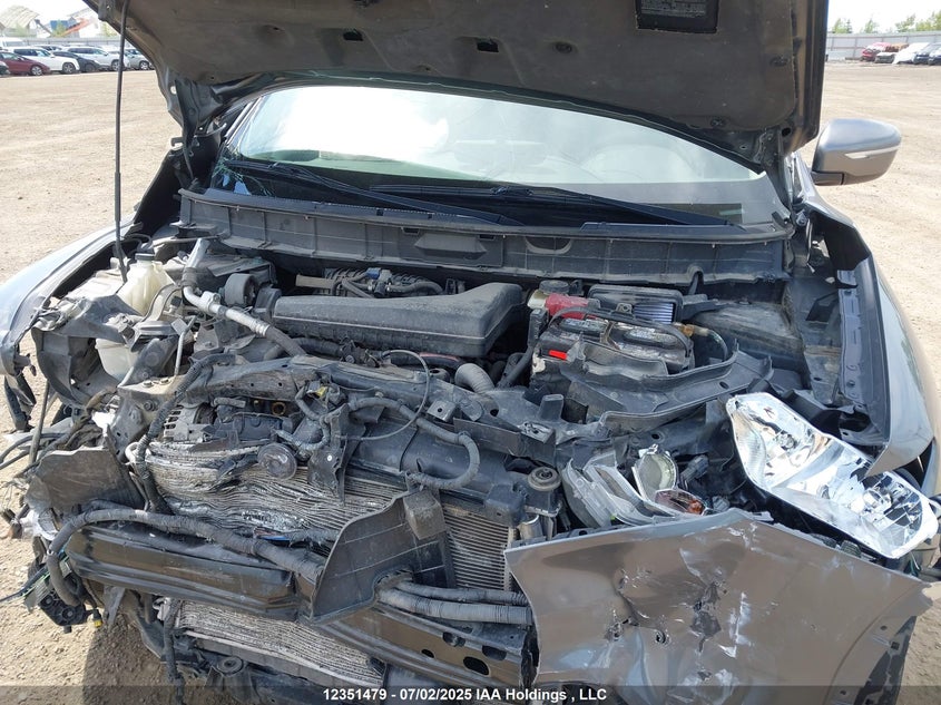 5N1AT2MV0FC807103 2015 NISSAN ROGUE photo no. 10