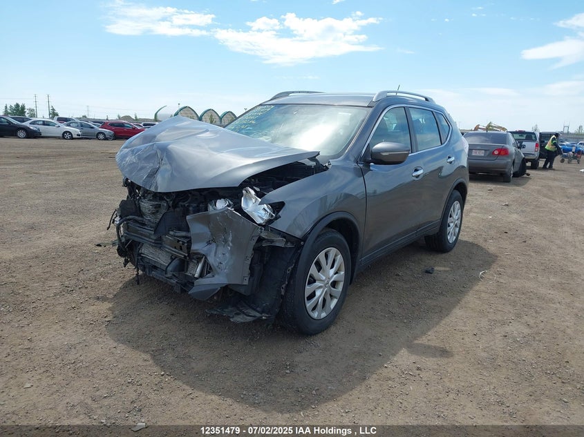 5N1AT2MV0FC807103 2015 NISSAN ROGUE photo no. 2