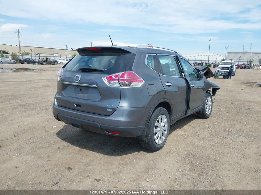 5N1AT2MV0FC807103 2015 NISSAN ROGUE photo no. 4