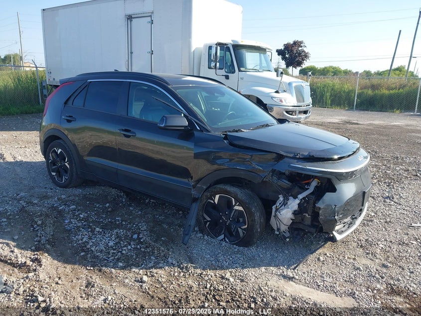 KNDCR3L15P5037812 2023 Kia Niro Ev Premium/Premium+ auction photo 1