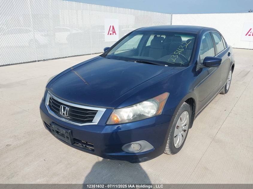 1HGCP26358A815825 2008 HONDA ACCORD photo no. 2