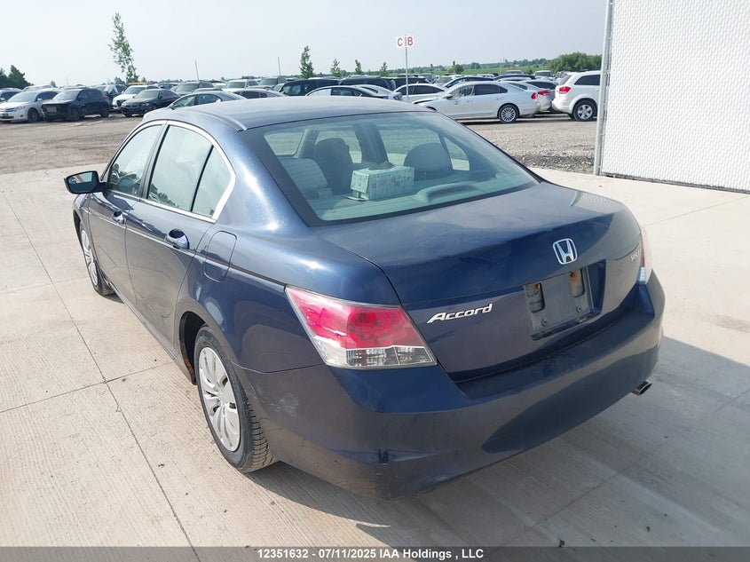 1HGCP26358A815825 2008 HONDA ACCORD photo no. 3