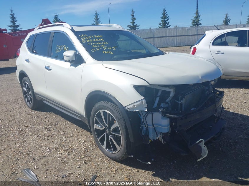 5N1AT2MV9HC852656 2017 Nissan Rogue S/Sl Platinum/Sv auction photo 1
