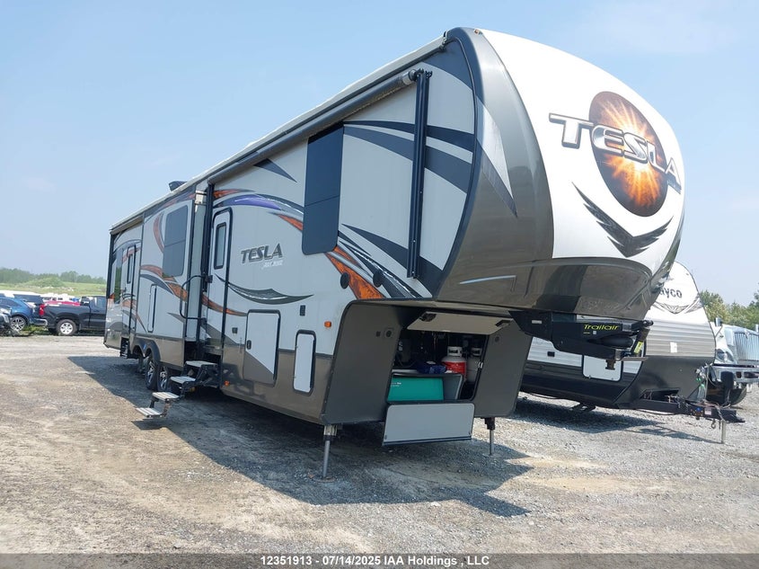 5ZWFH1L26H2011060 Evergreen Travel trailer Photo 1