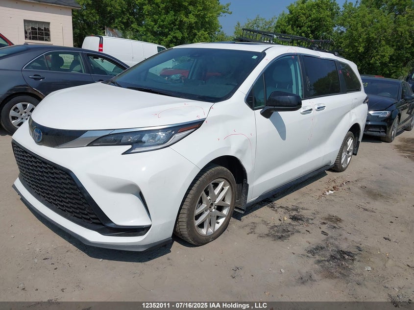 5TDGSKFC6RS128792 2024 TOYOTA SIENNA photo no. 2