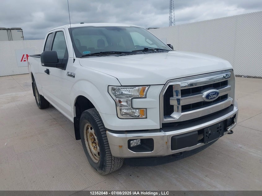 FORD F-150 SUPER CAB