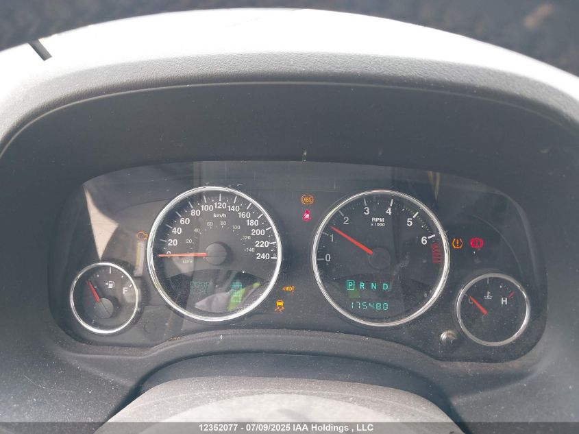 2013 Jeep Compass Limited VIN: 1C4NJDCB8DD173304 Lot: 12352077