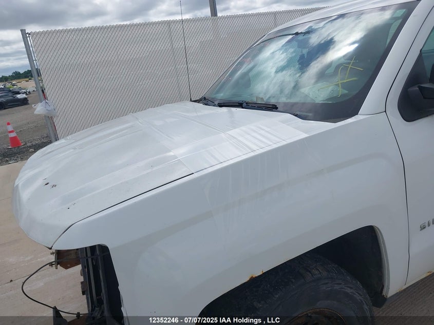 1GCRCPEH1FZ319370 2015 CHEVROLET SILVERADO photo no. 18