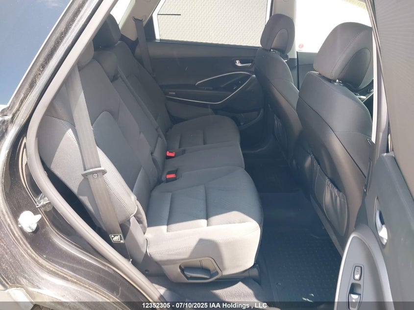 2016 Hyundai Santa Fe VIN: KM8SNDHF4GU160889 Lot: 12352305