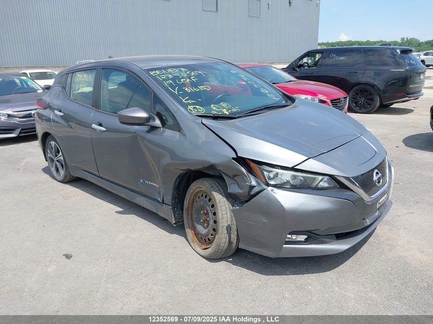 2019 Nissan Leaf S/Sl/Sv VIN: 1N4AZ1CP6KC316180 Lot: 12352569