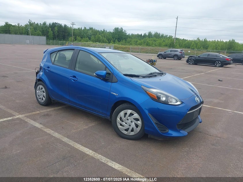 JTDKDTB3XK1624441 2019 Toyota Prius C auction photo 1