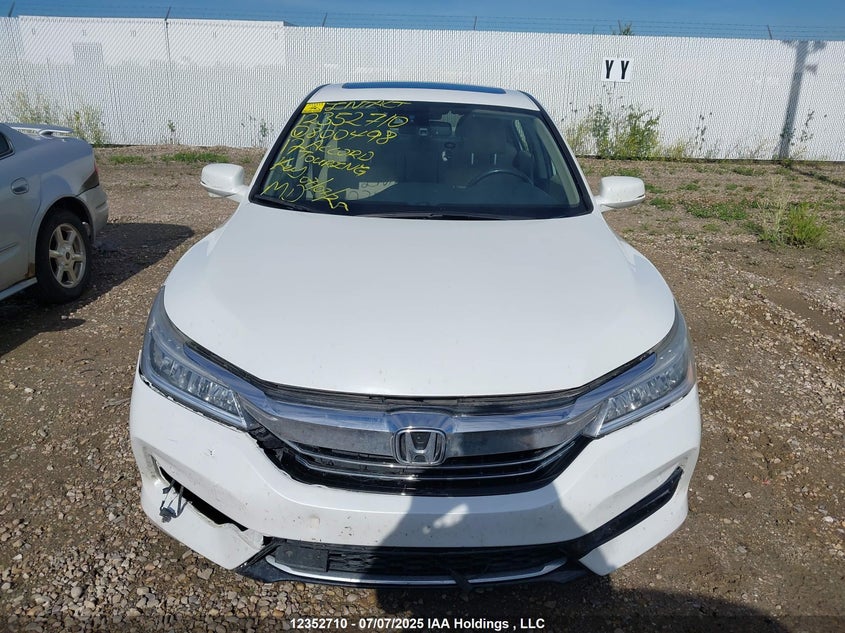 2017 Honda Accord Touring Hybrid VIN: JHMCR6F7XHC800498 Lot: 12352710