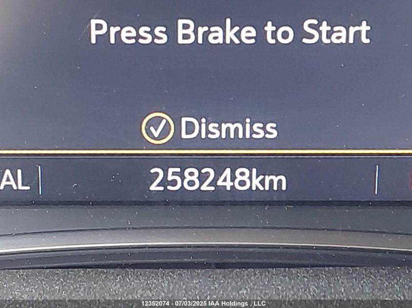 2020 Chevrolet Traverse Lt VIN: 1GNEVGKWXLJ208250 Lot: 12352074X