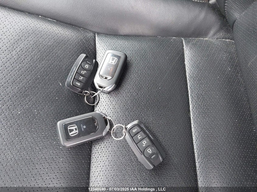 2013 Honda Accord Touring V6 VIN: 1HGCR3F94DA801980 Lot: 12348590X