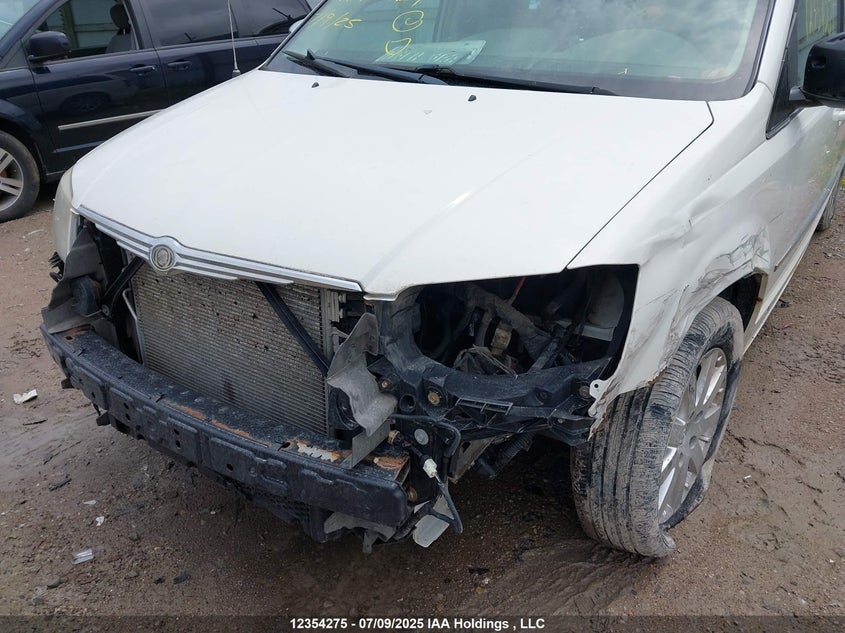 2A4RR5DX1AR124250 2010 CHRYSLER TOWN & COUNTRY photo no. 6