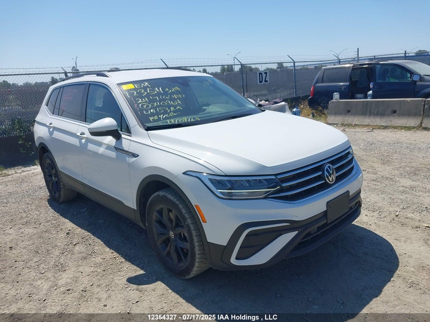 3VV2B7AX3RM040964 2024 Volkswagen Tiguan Se/Wolfsburg auction photo 1