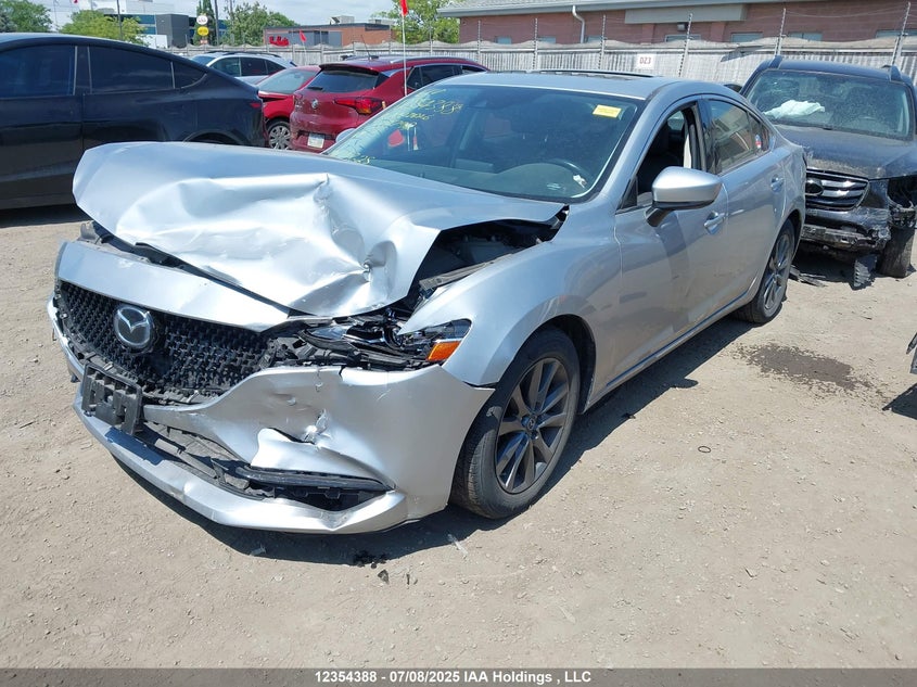 2018 Mazda 6, Front, IAAI, VIN JM1GL1VM8J1311792 — photo 2
