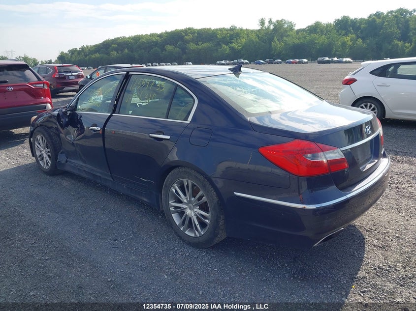 2013 Hyundai Genesis VIN: KMHGC4DD2DU216310 Lot: 12354735