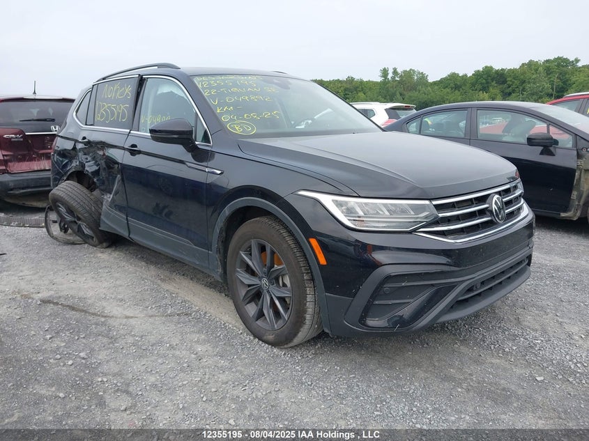 3VV2B7AX2NM049892 2022 Volkswagen Tiguan Se auction photo 1