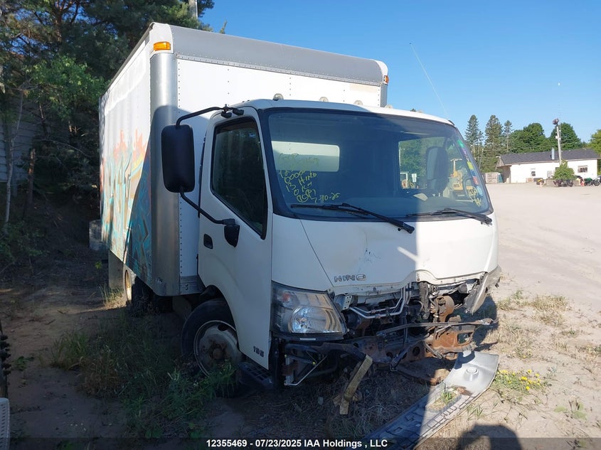 2AYHDL2H8D1000021 2013 Hino 195 auction photo 1