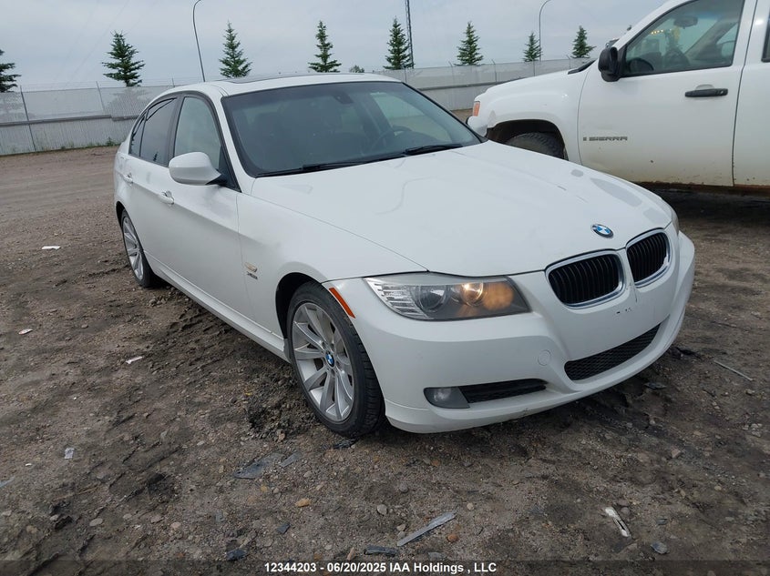 WBAPK7G54BNN86871 2011 BMW 3 Series auction photo 1