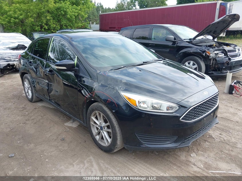 1FADP3F27FL370575 2015 Ford Focus auction photo 1