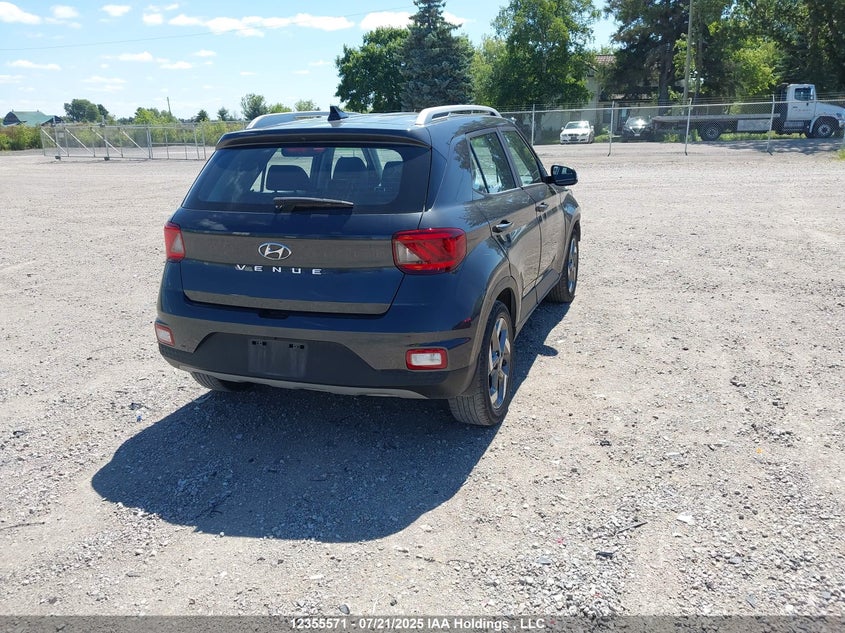 2021 Hyundai Venue VIN: KMHRC8A39MU121349 Lot: 12355571