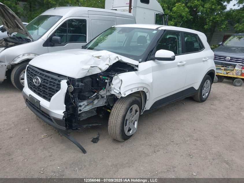 2023 Hyundai Venue Essential VIN: KMHRB8A33PU229389 Lot: 12356046