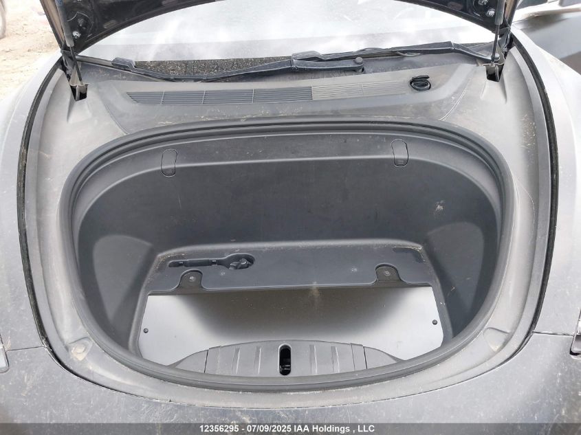 2019 Tesla Model 3 Long Range/Performance VIN: 5YJ3E1EB0KF267884 Lot: 12356295