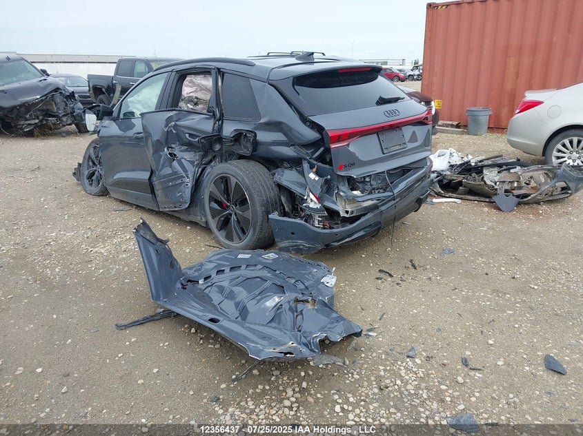 WA135BGF0SA028148 2025 AUDI SQ8 photo no. 3