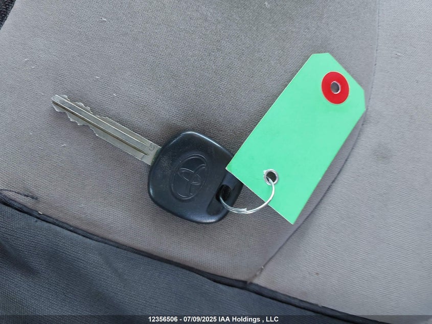 5TDZK3DCXBS136322 2011 TOYOTA SIENNA photo no. 20