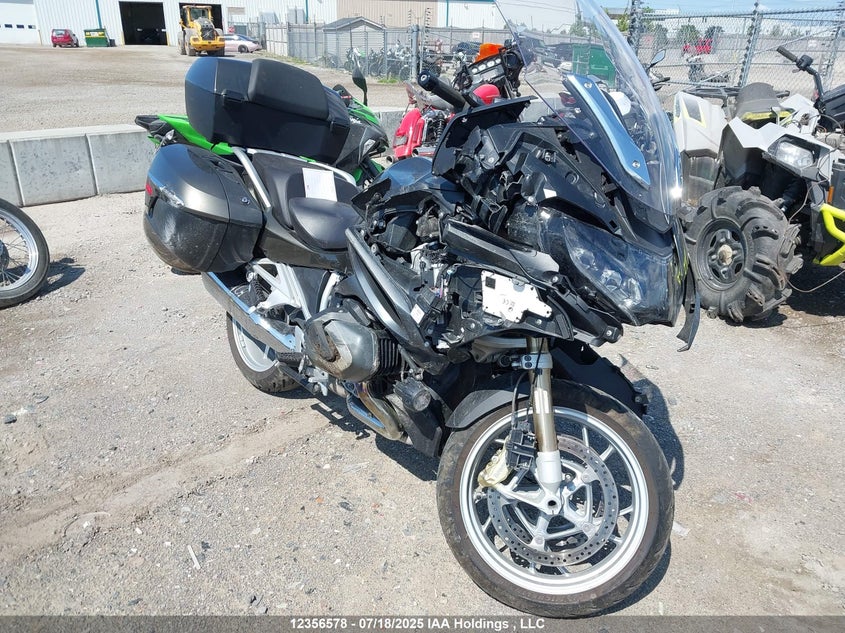 WB10L0301M6E80409 2021 BMW R 1250 Rt auction photo 1