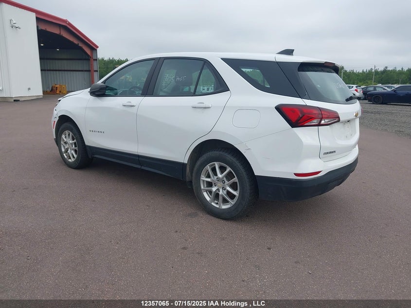 2GNAXSEV3N6106741 2022 CHEVROLET EQUINOX photo no. 3