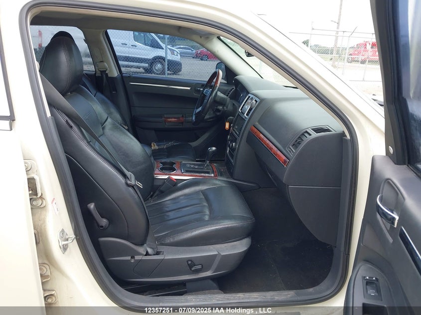 2008 Chrysler 300C VIN: 2C3LA63H58H305987 Lot: 12357251